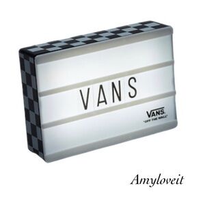 Vans Family Mini Light Box